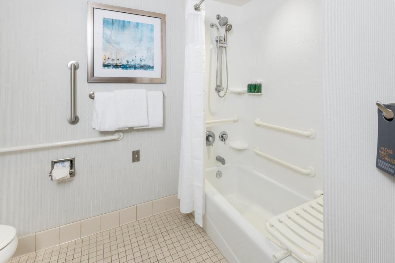 Courtyard By Marriott San Diego Oceanside Ngoại thất bức ảnh