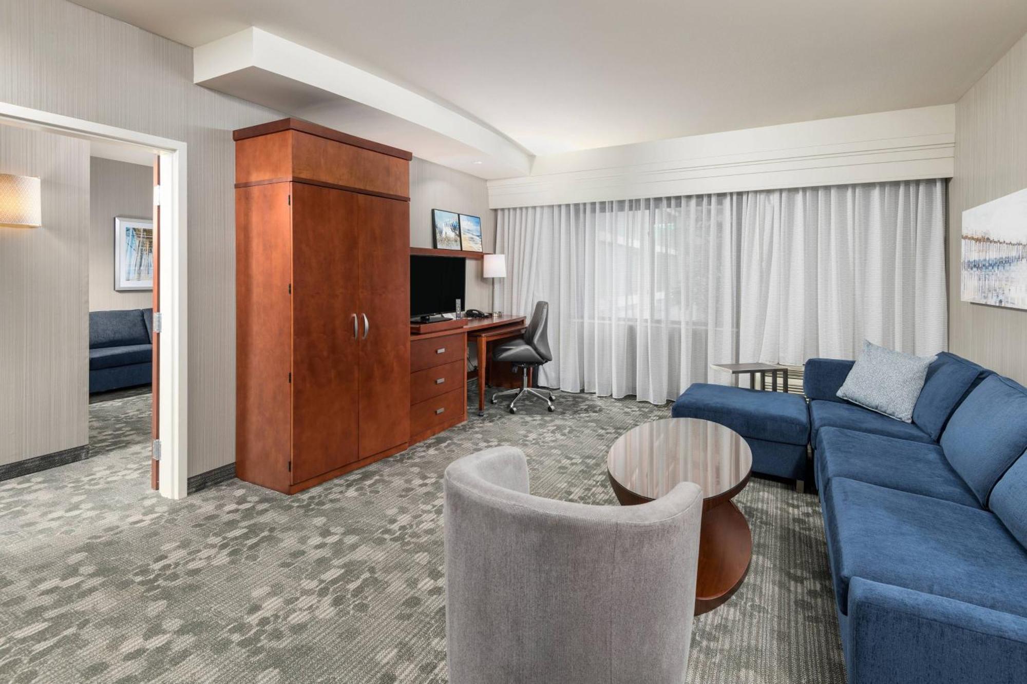 Courtyard By Marriott San Diego Oceanside Ngoại thất bức ảnh