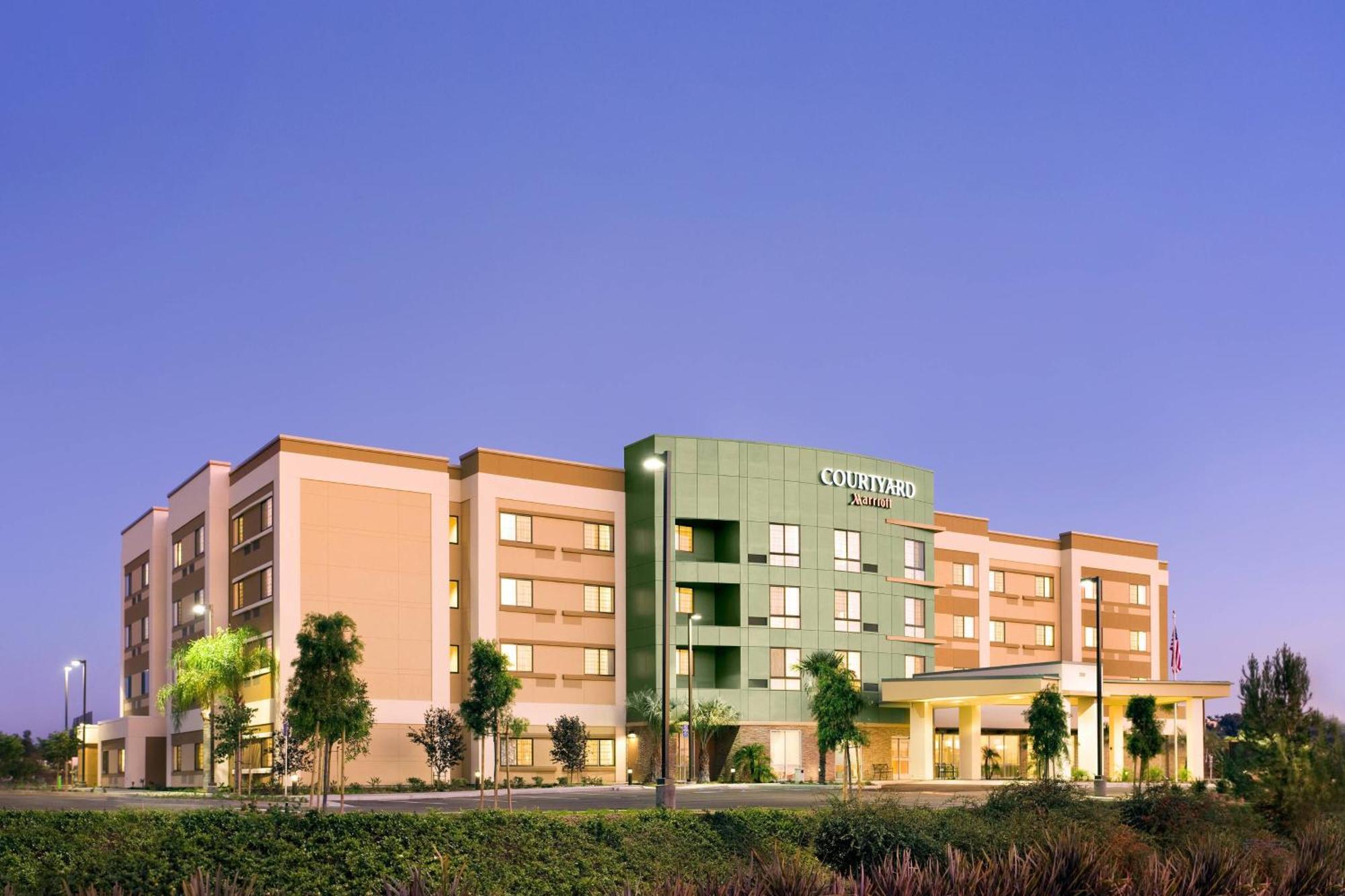 Courtyard By Marriott San Diego Oceanside Ngoại thất bức ảnh