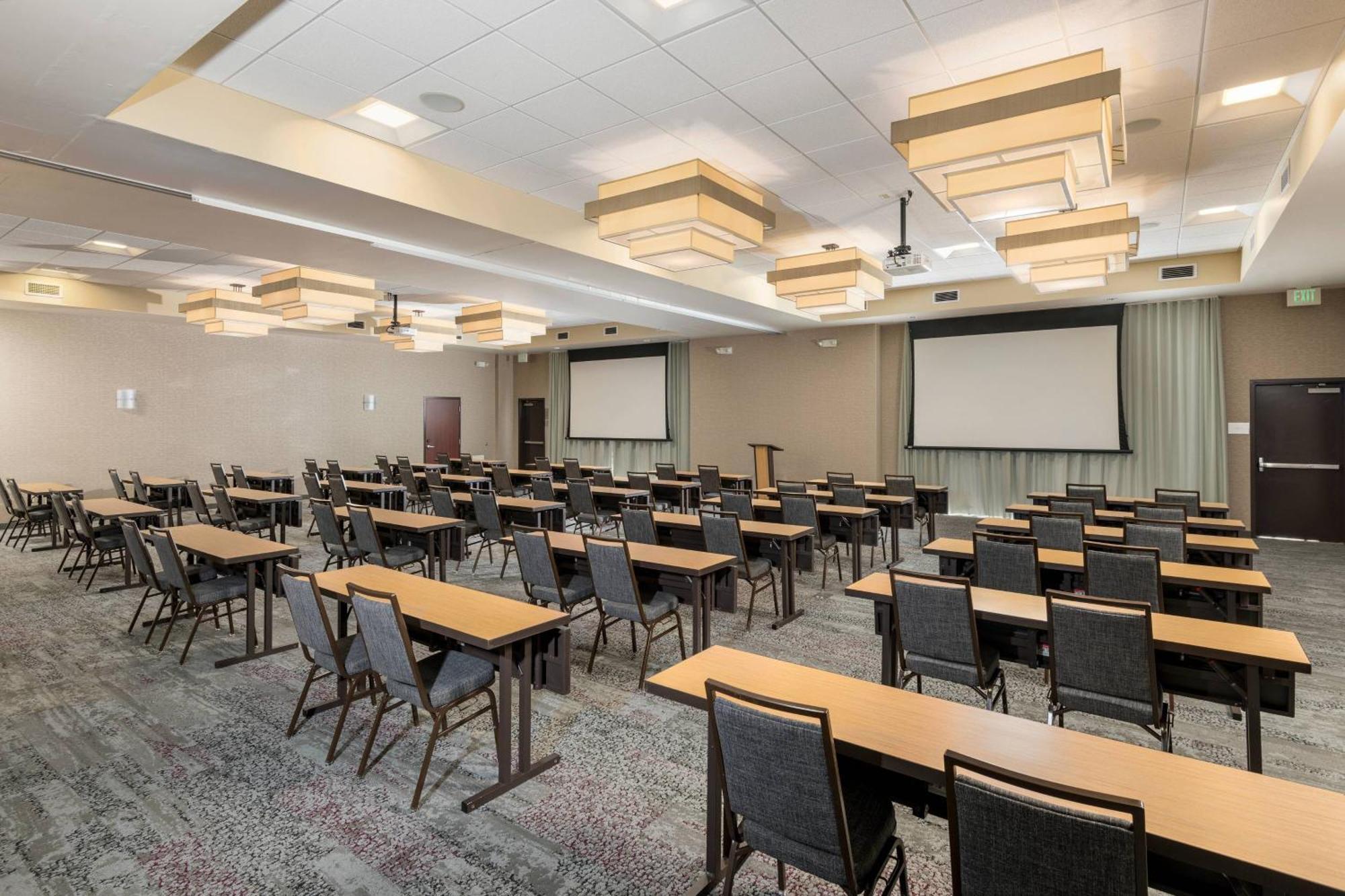Courtyard By Marriott San Diego Oceanside Ngoại thất bức ảnh