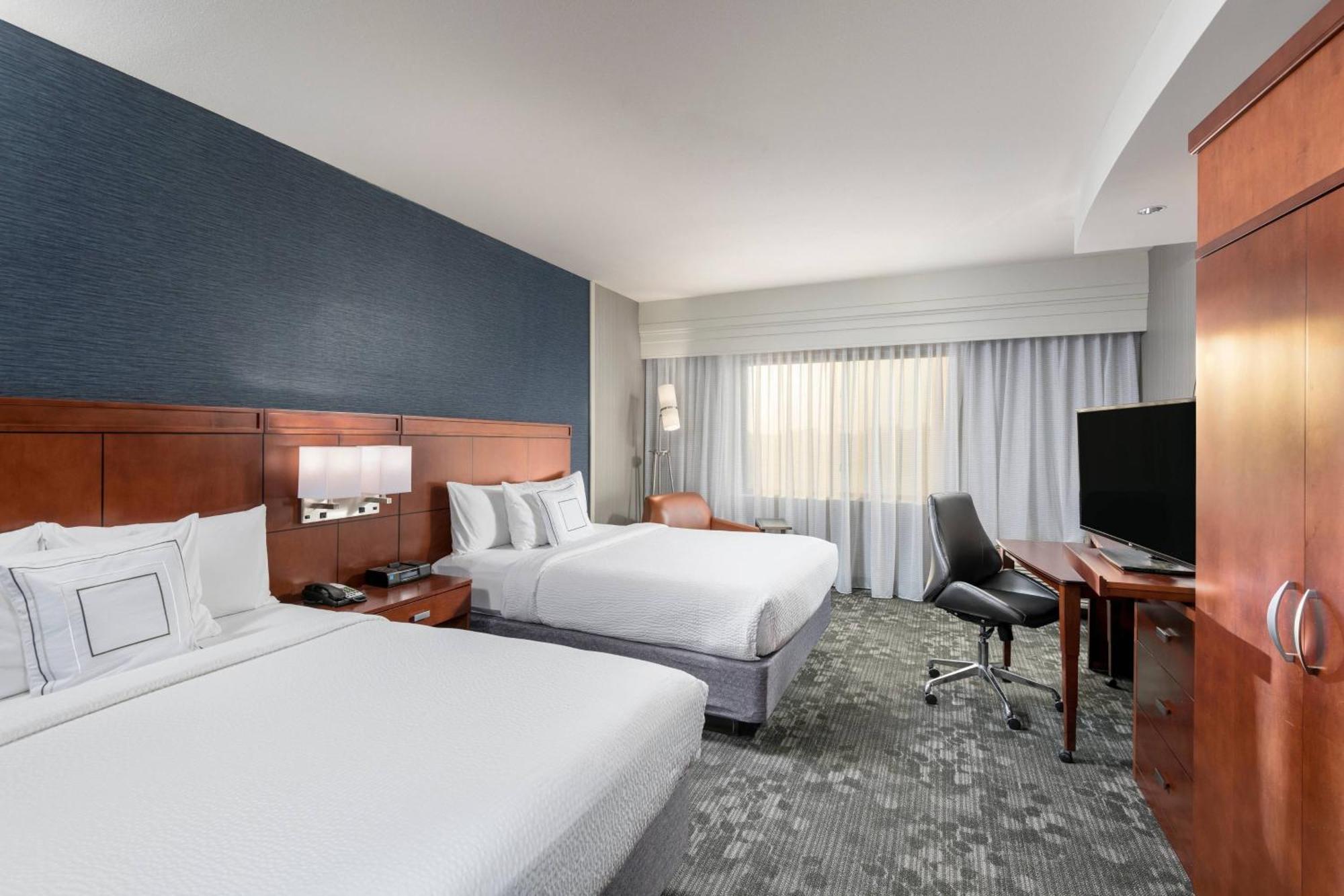 Courtyard By Marriott San Diego Oceanside Ngoại thất bức ảnh