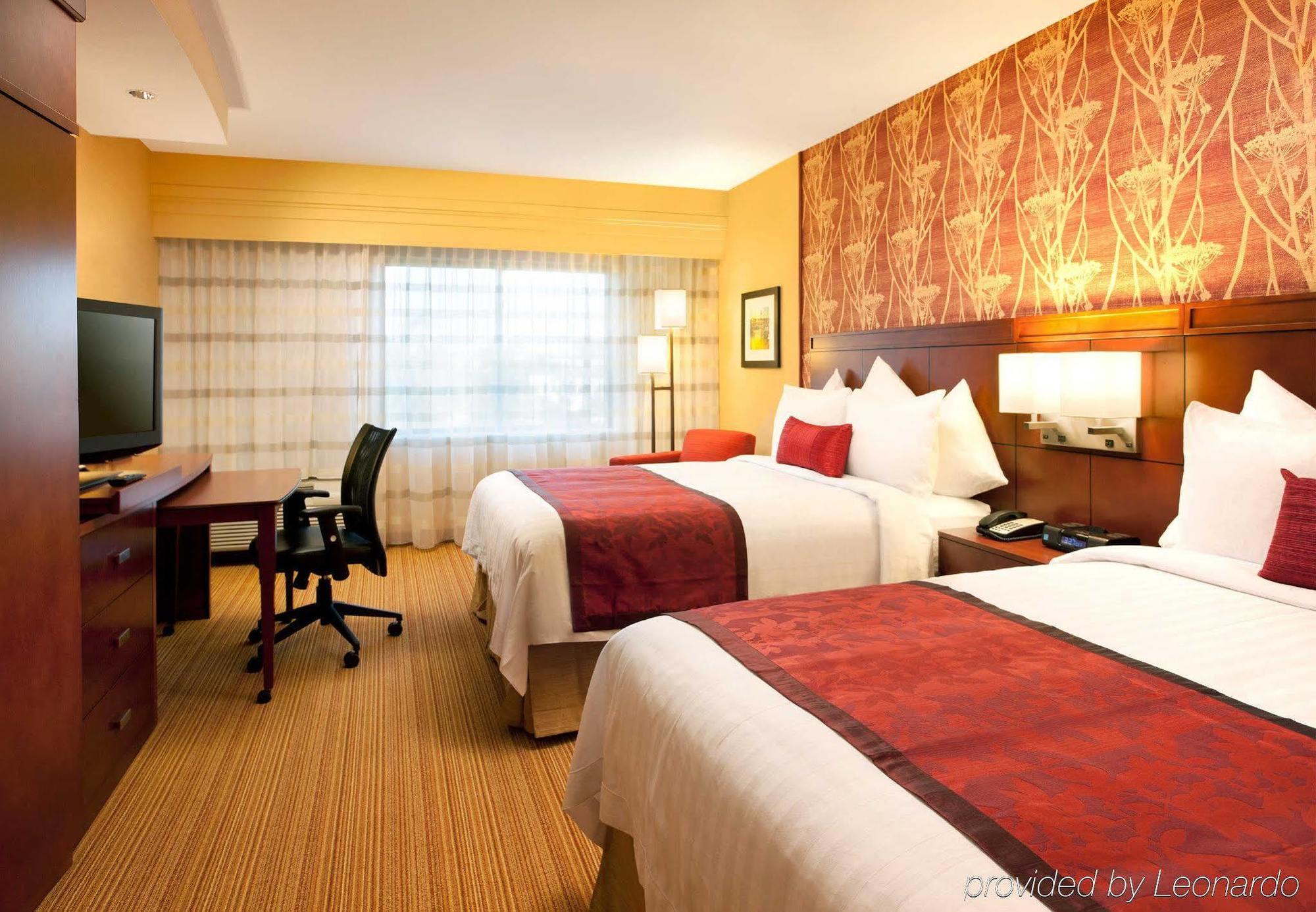 Courtyard By Marriott San Diego Oceanside Phòng bức ảnh